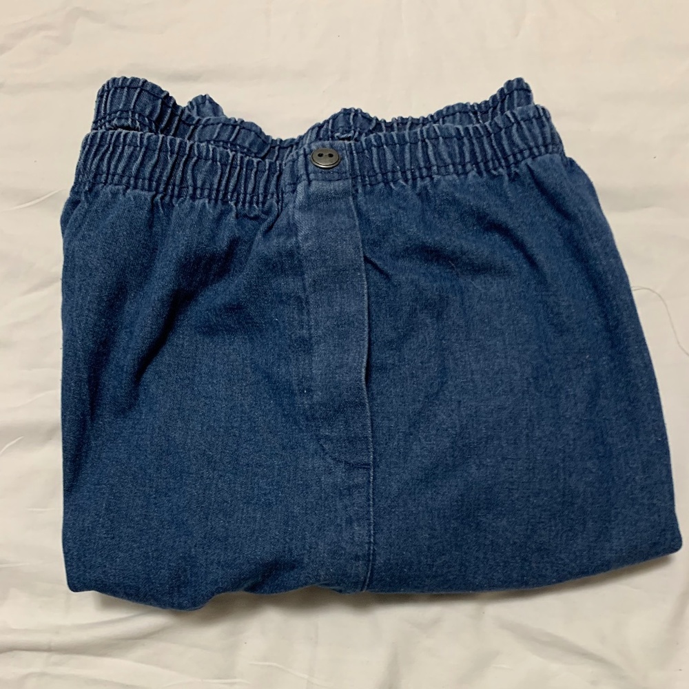 Women jeans